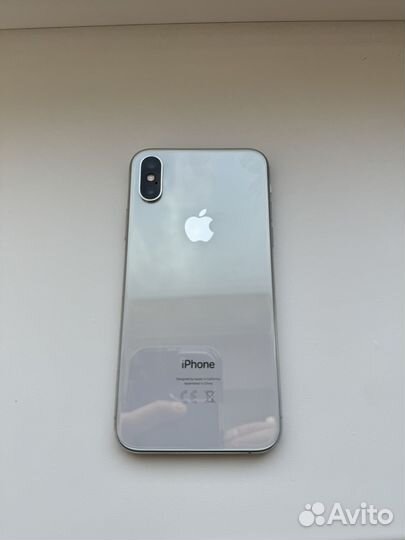 iPhone Xs, 64 ГБ