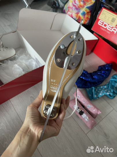 Фигурные коньки edea 215