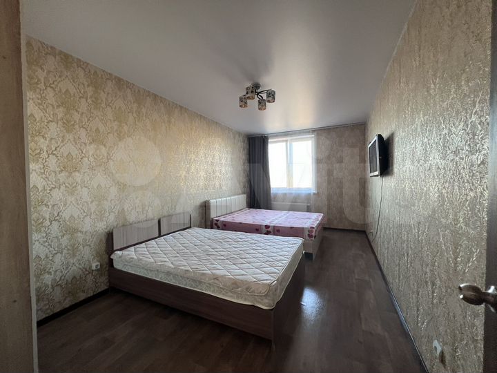 1-к. квартира, 50 м², 15/25 эт.