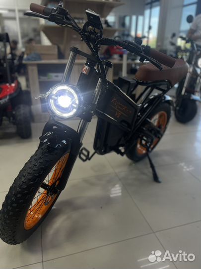 Электросамокат электровелосипед