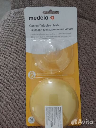 Накладки на грудь medela m