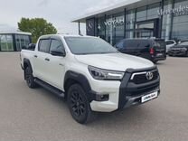 Toyota Hilux 2.8 AT, 2021, 87 000 км, с пробегом, цена 4 300 000 руб.