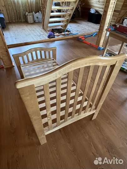 Детская кроватка 140x70 с матрасом