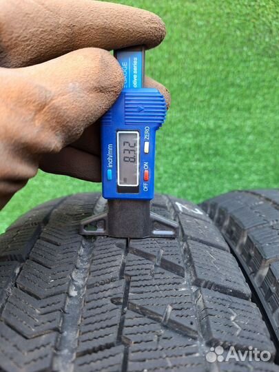 Bridgestone Blizzak VRX 185/70 R14 88Q