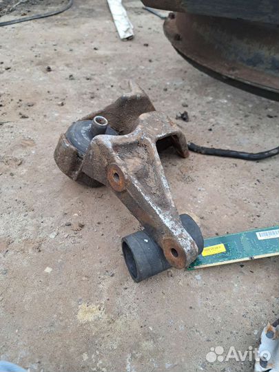 Кронштейн крепления генератора газ,паз