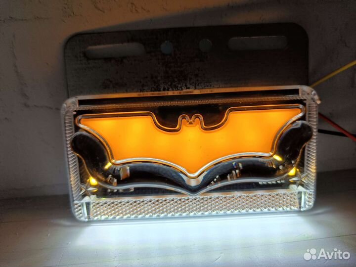 Боковые габаритные огни для грузовиков 4шт