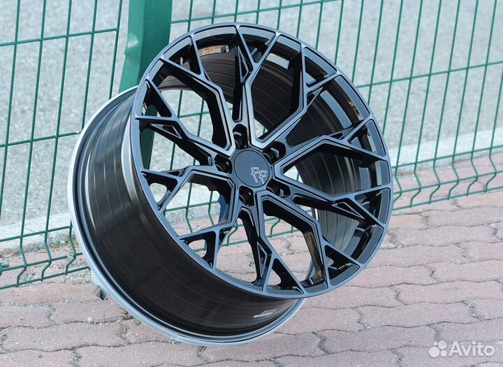 Диски Vorsteiner r21 5x112 кованый обод Hre