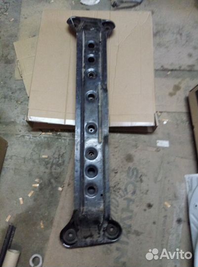 Балка АКПП Mitsubishi Pajero 06-14