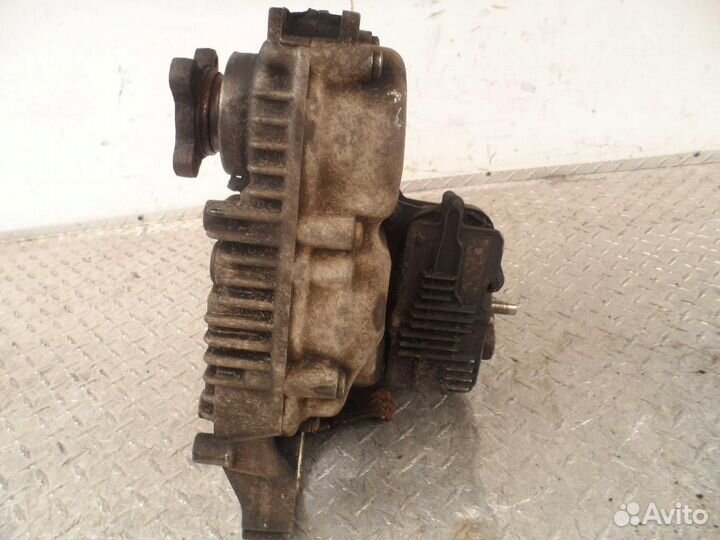 Коробка раздаточная BMW 7-Series