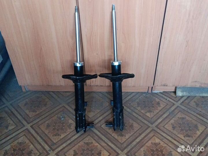 Стойки hyundai accent, задние