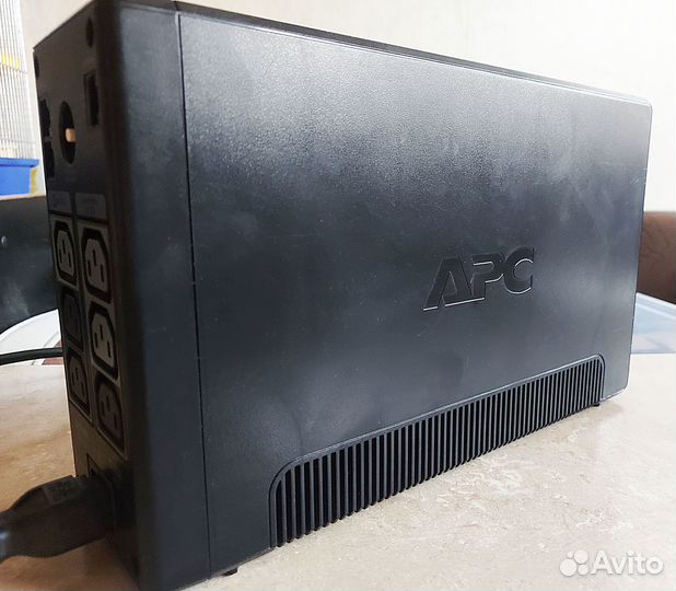 APC Back-UPS Pro 550