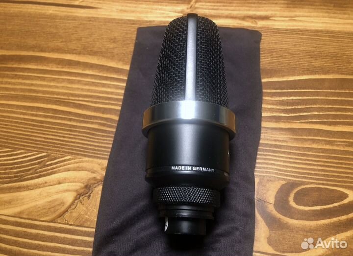 Микрофон Neumann TLM 102 bk