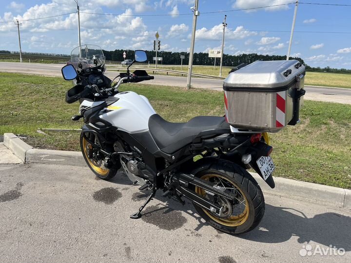 Suzuki v-strom dl650XA