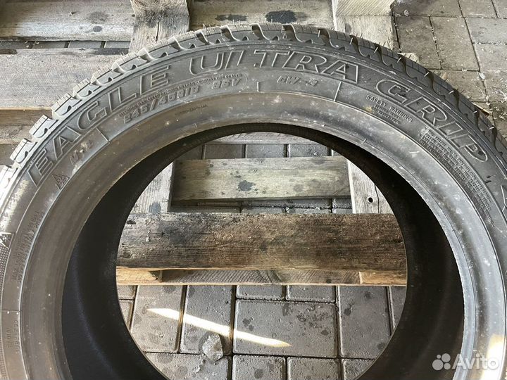 Goodyear Eagle Ultra Grip GW-3 245/45 R18