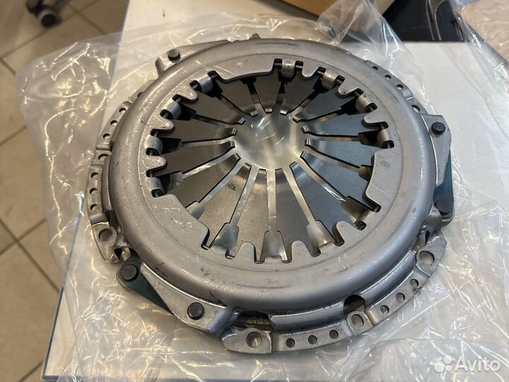 Сцепление Спринтер 611/612 двигатель