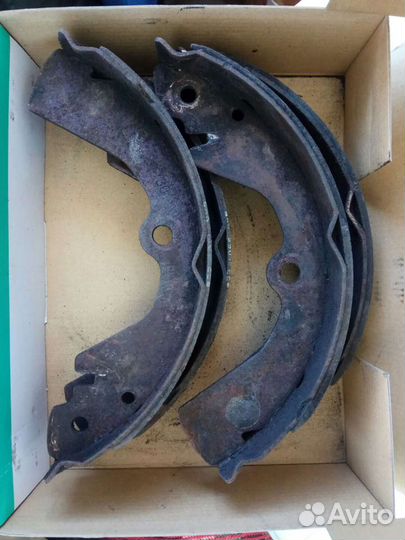 Колодки передние и задние Nissan Liberty