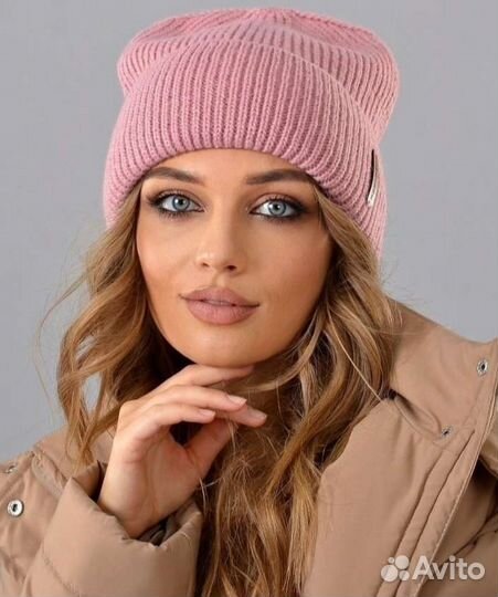 Женская шапка