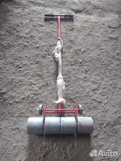 Аренда каток для укладки линолеума