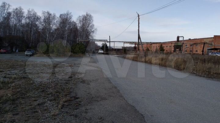 Участок 3,93 га (промназначения)