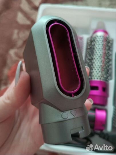 Продам фен с 5 насадками