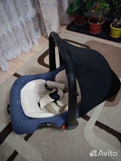 Детское автокресло-переноска Happy Baby Skyler