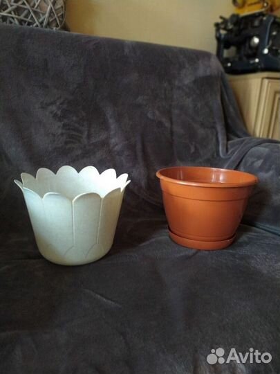 Горшки б/у для цветов