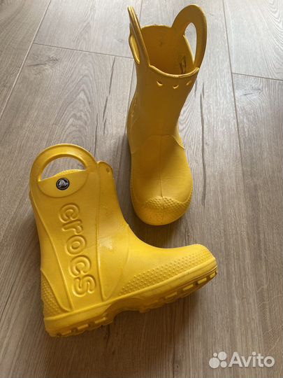 Резиновые сапоги crocs