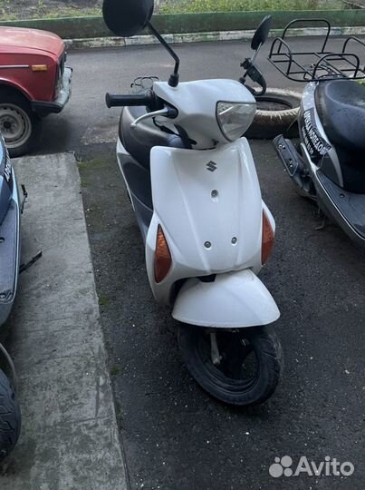 Suzuki lets 5 скутер, мопед