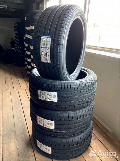 Triangle Sports TH201 235/60 R16 100H