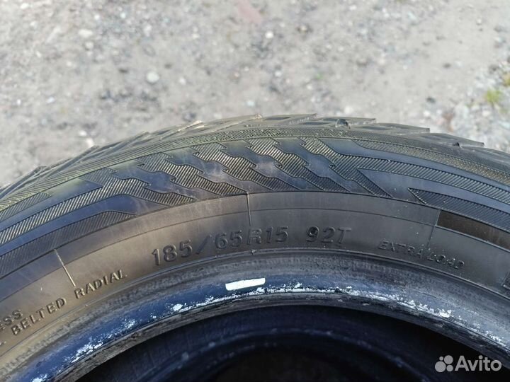 Yokohama IceGuard Stud IG65 185/65 R15