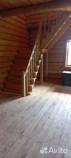 Сруб дома из бревна под ключ