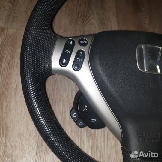 Руль Honda Mobilio Spike