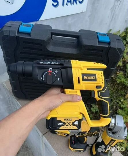 Аккумуляторный набор Dewalt 4 в 1