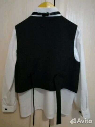 Рубашка белая и жилет праздничные, размер 32