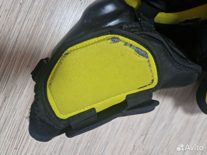 Вратарский нагрудник ccm jr L-XL