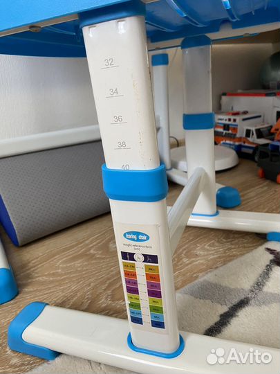 Растущая парта и стул