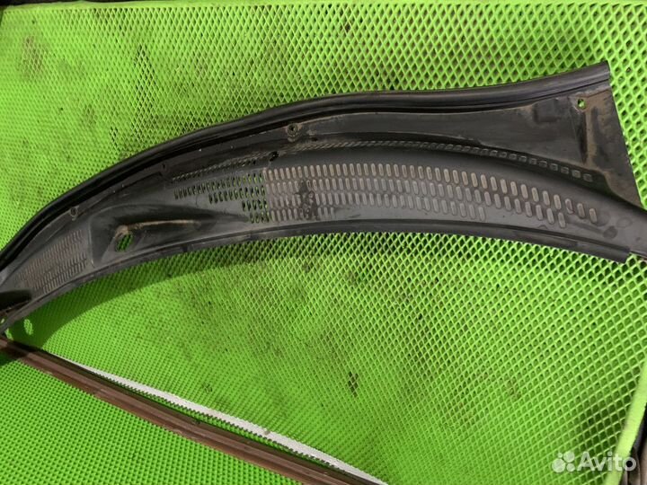 Жабо накладка дворников Chery Indis