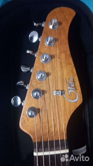 Электрогитара Mooer Gtrs S800 Gold