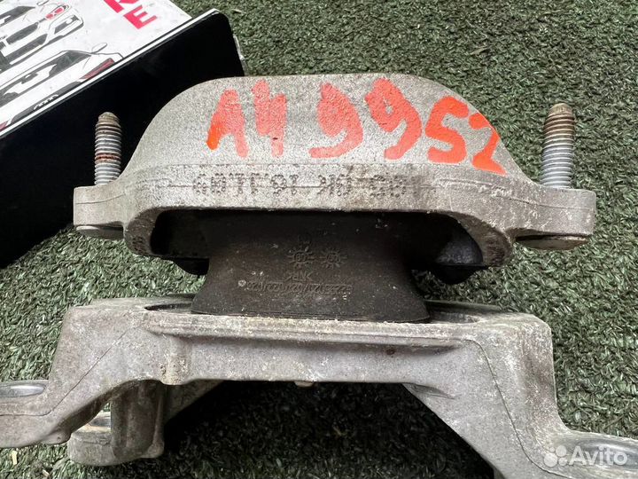 Опора подушка АКПП на Audi A4 (B8), 8K2, 8K5, 8KH