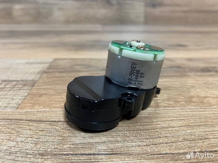 Мотор боковой щетки Mi Robot Vacuum-Mop 2 Pro+