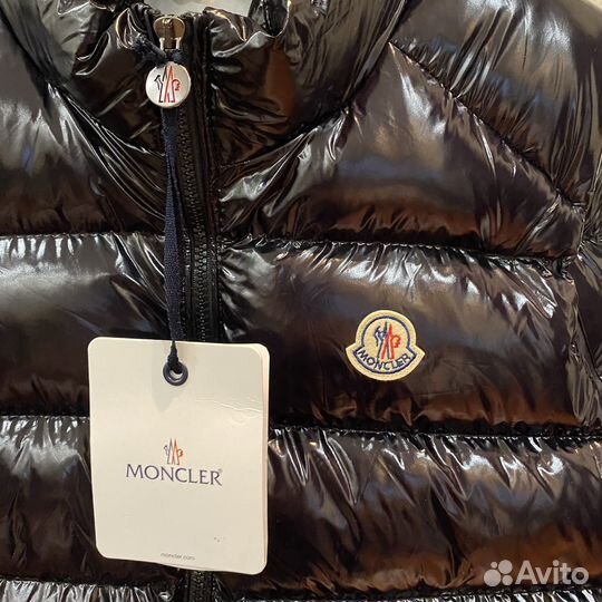 Жилетка Moncler глянцевая