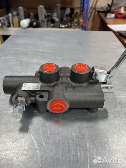 Гидрораспределитель для дровокола Р81-Rs G 1/2