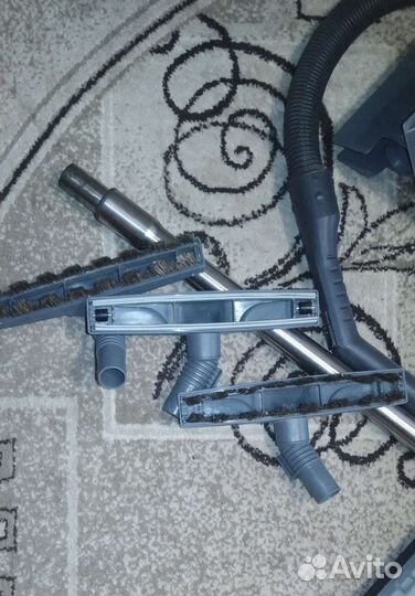 Комплектующие на моющий пылесос