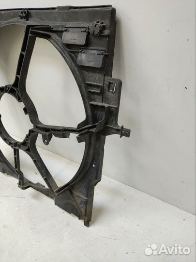 Диффузор вентилятора Bmw X5 E70 2007-2013