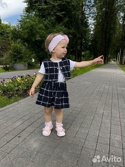 Костюм на девочку 92