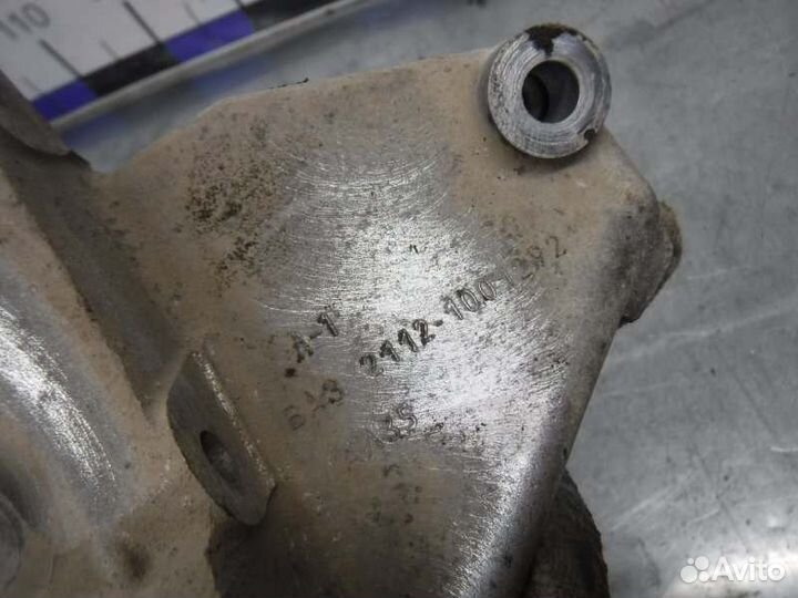 Опора двигателя передняя правая Лада Приора 126