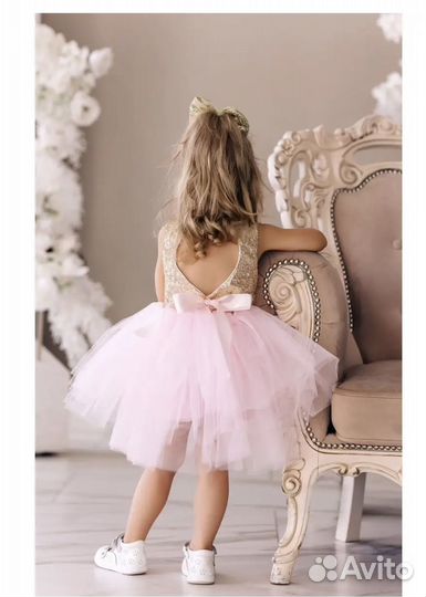Платье для девочки 90