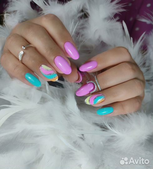 Маникюр, педикюр, наращивание ногтей, гель-лак