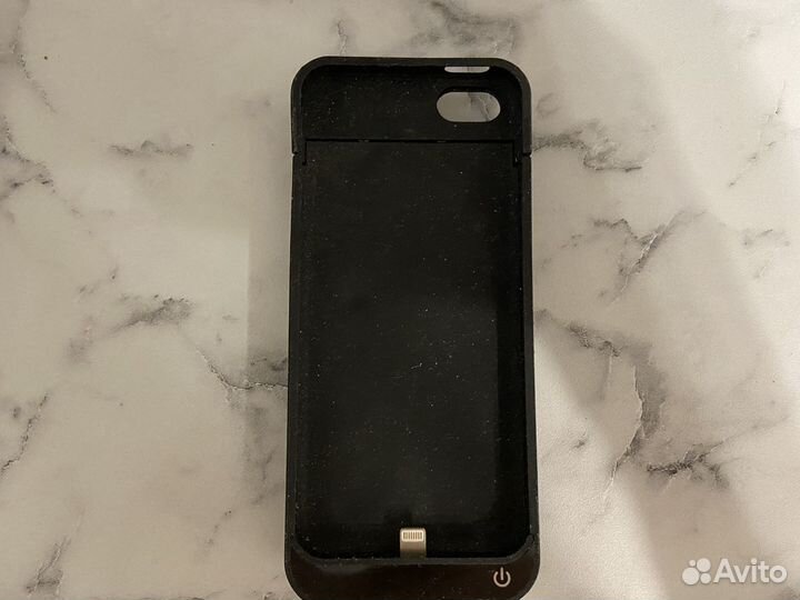 Чехлы на iPhone 5 5s SE