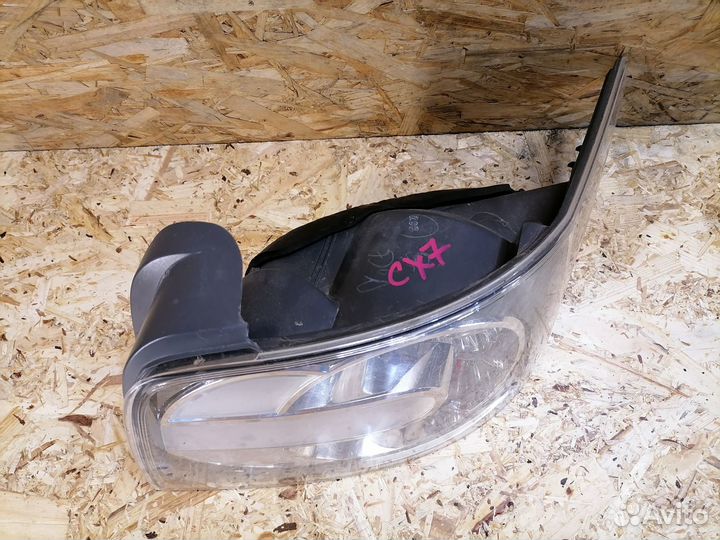 Фонарь правый Mazda CX-7